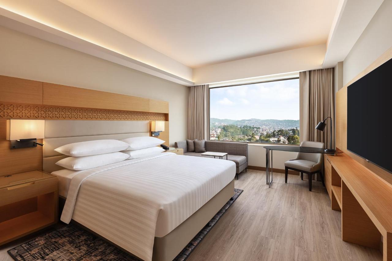Courtyard By Marriott Shillong Hotel Екстериор снимка