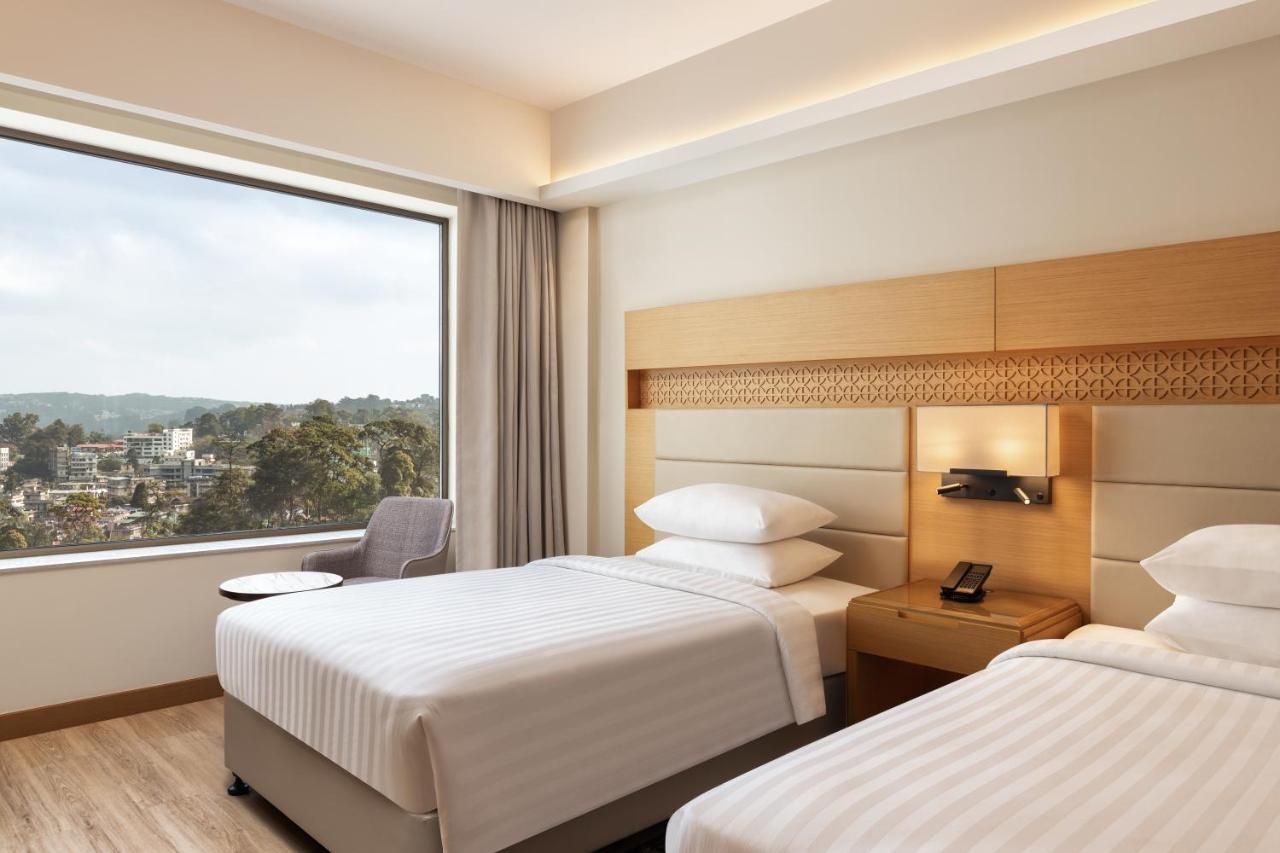 Courtyard By Marriott Shillong Hotel Екстериор снимка