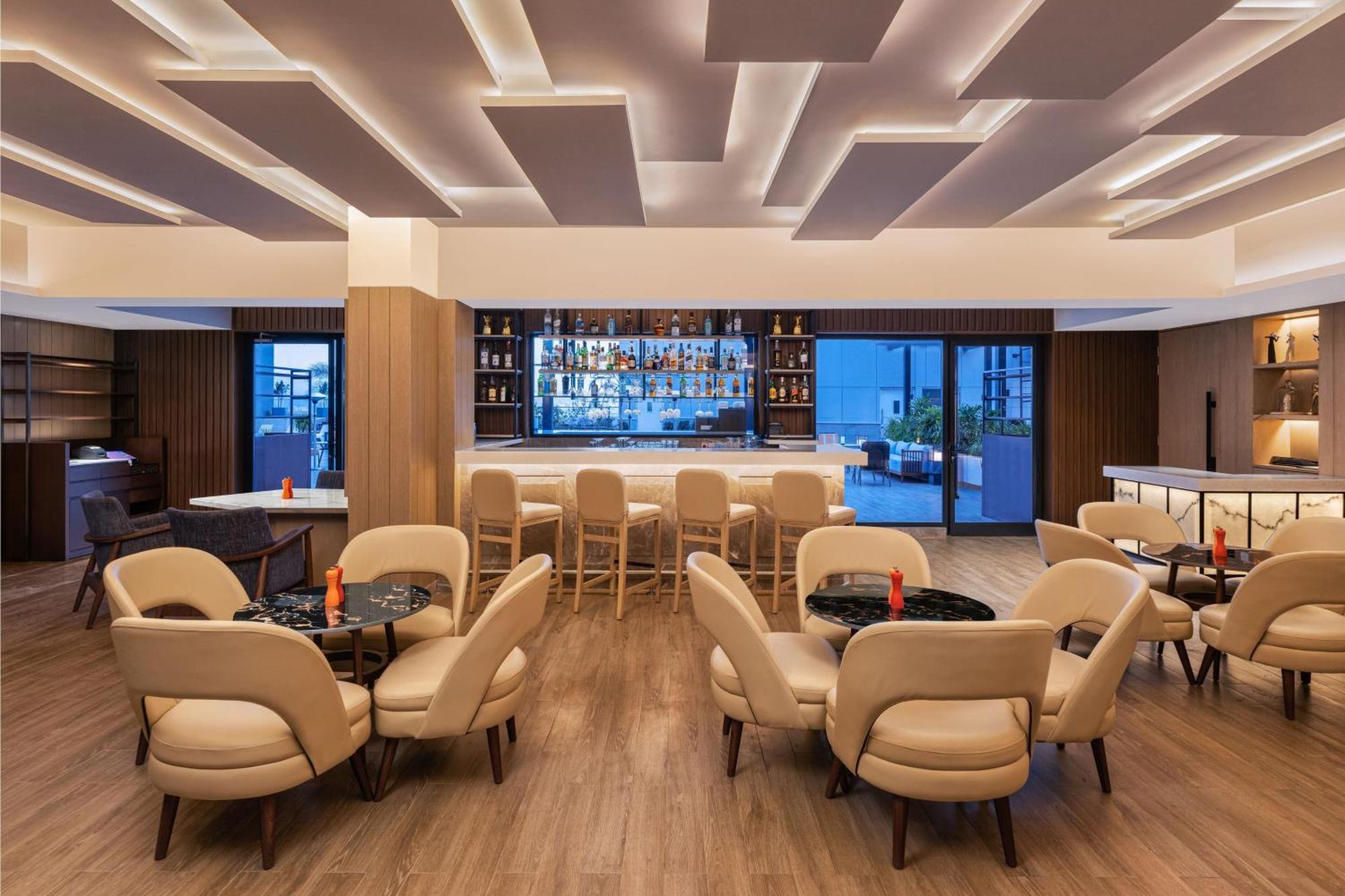 Courtyard By Marriott Shillong Hotel Екстериор снимка